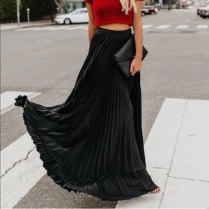 Black pleated maxi skirt